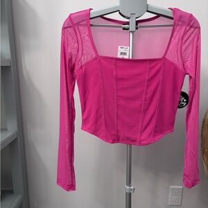 Jolie & Joy Long Sleeve Crop